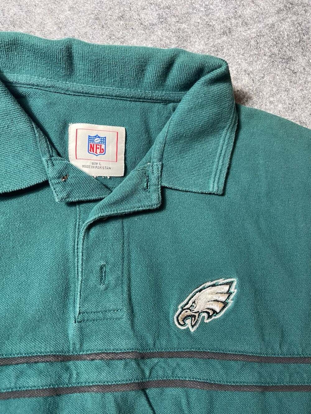 Vintage 90s Philadelphia Eagles NFL Embroidered Polo Shirt Size L - Picture 4 of 8